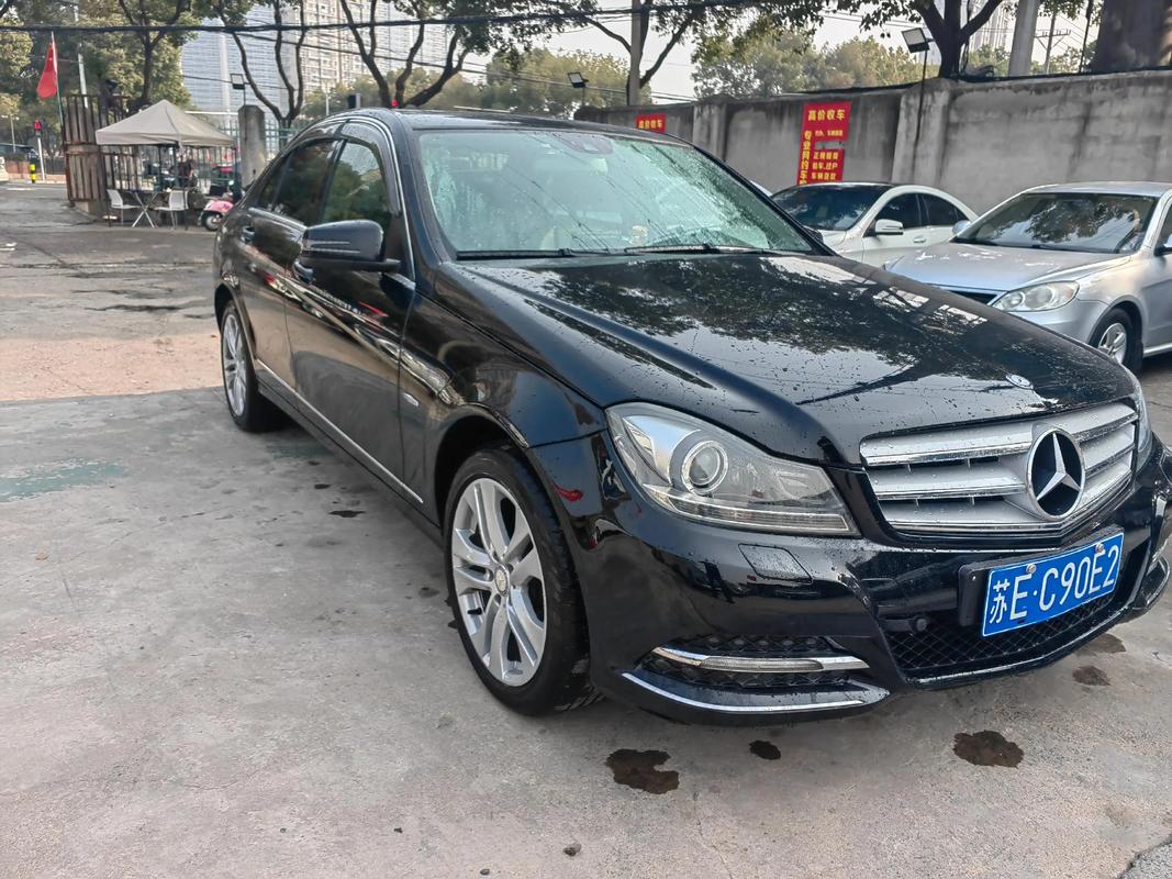 二手奔驰c／二手奔驰c买哪一年的好