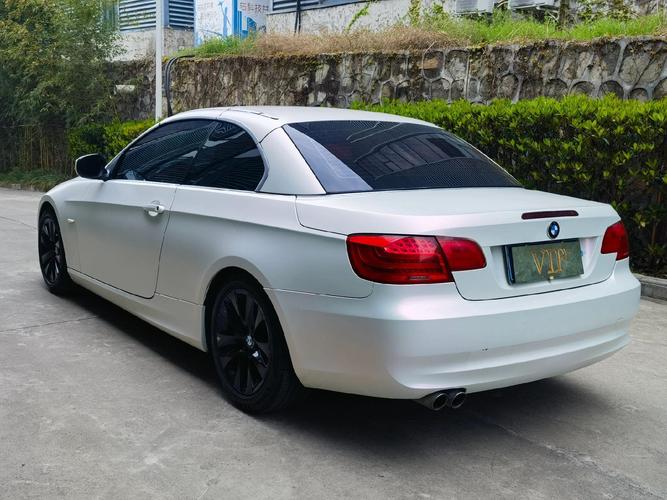 宝马硬顶敞篷跑车30万左右 宝马硬顶敞篷330跑车