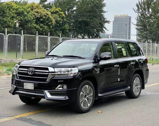 丰田酷路泽5700中东版 丰田酷路泽2020款中东版4000