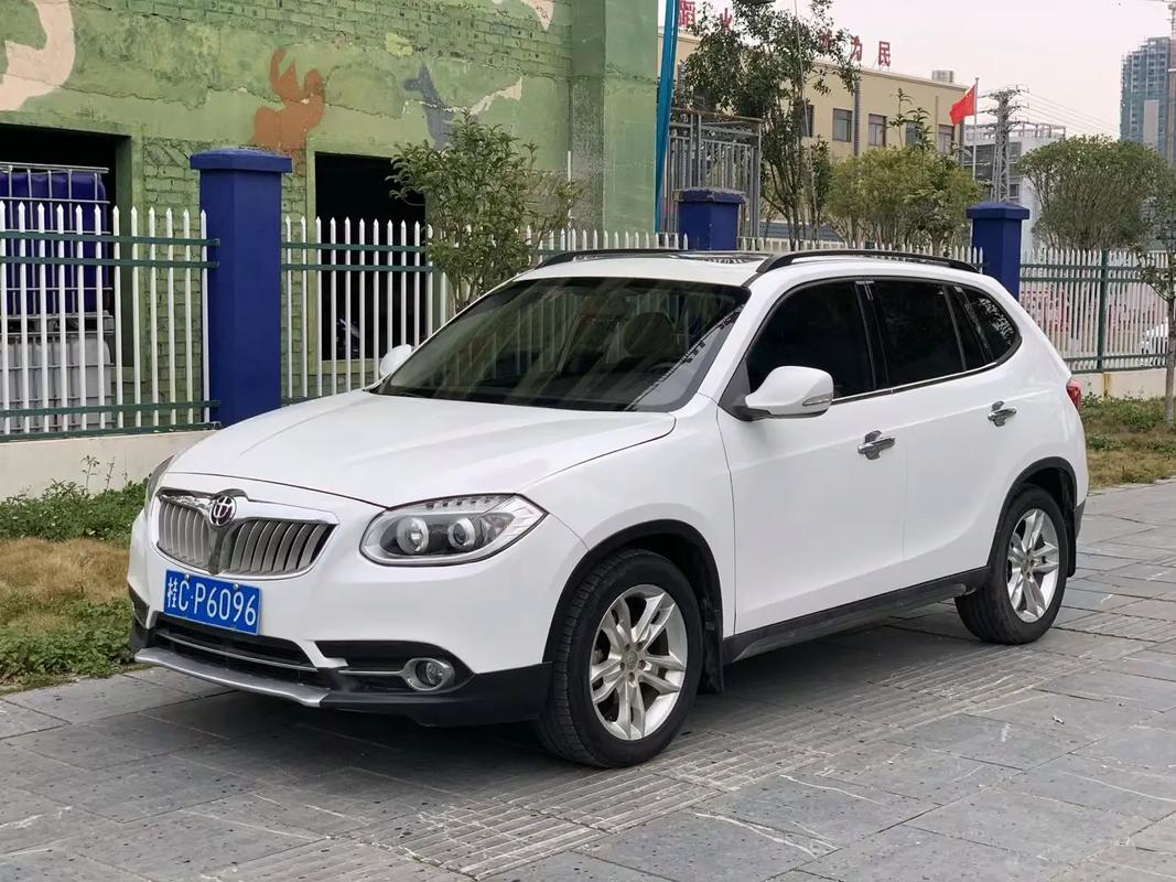 中华v5汽车报价及图片 中华v5汽车之家
