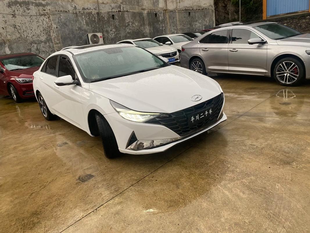 【现代伊兰特怎么样值得入手吗,现代伊兰特性价比】