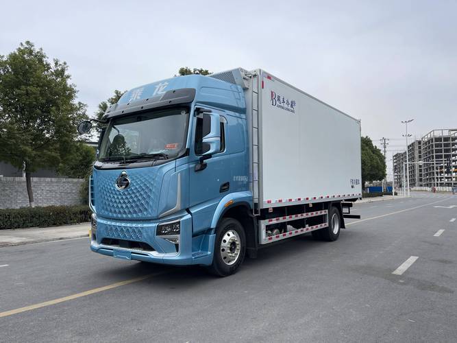 乘龙汽车24小时服务热线电话／乘龙汽车服务站电话在线服务