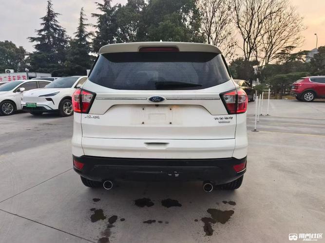 18年福特翼虎报价及图片,18年的福特